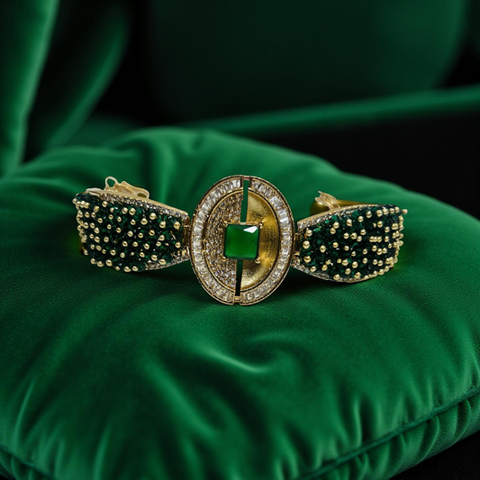 Regal Emerald & Gold-Tone Cuff Bracelet - Adjustable Green Beaded Bridal/Festive Jewelry