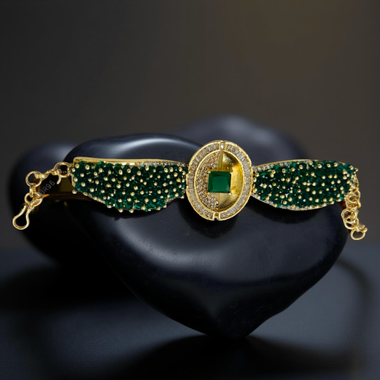 Regal Emerald & Gold-Tone Cuff Bracelet - Adjustable Green Beaded Bridal/Festive Jewelry