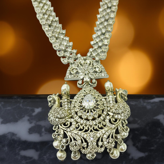 Royal Swan Silver Heritage Necklace Set