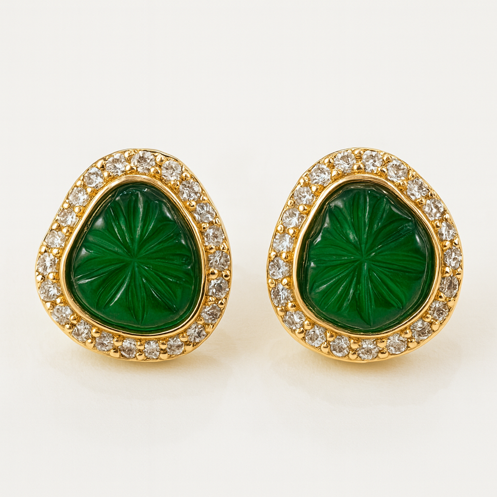 π Green Leaf-Carved Stone Jewellery Set (Pendant, Earrings & Ring)