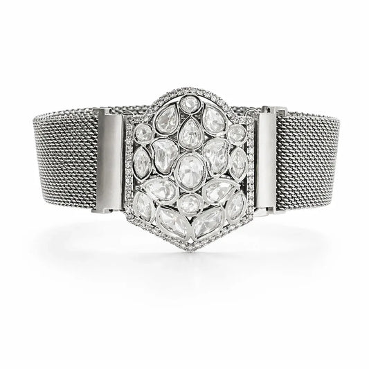 Silver Radiance Magnetic Mesh Bracelet by Jinam featuring a sleek, woven mesh design with magnetic clasp for stylish wear