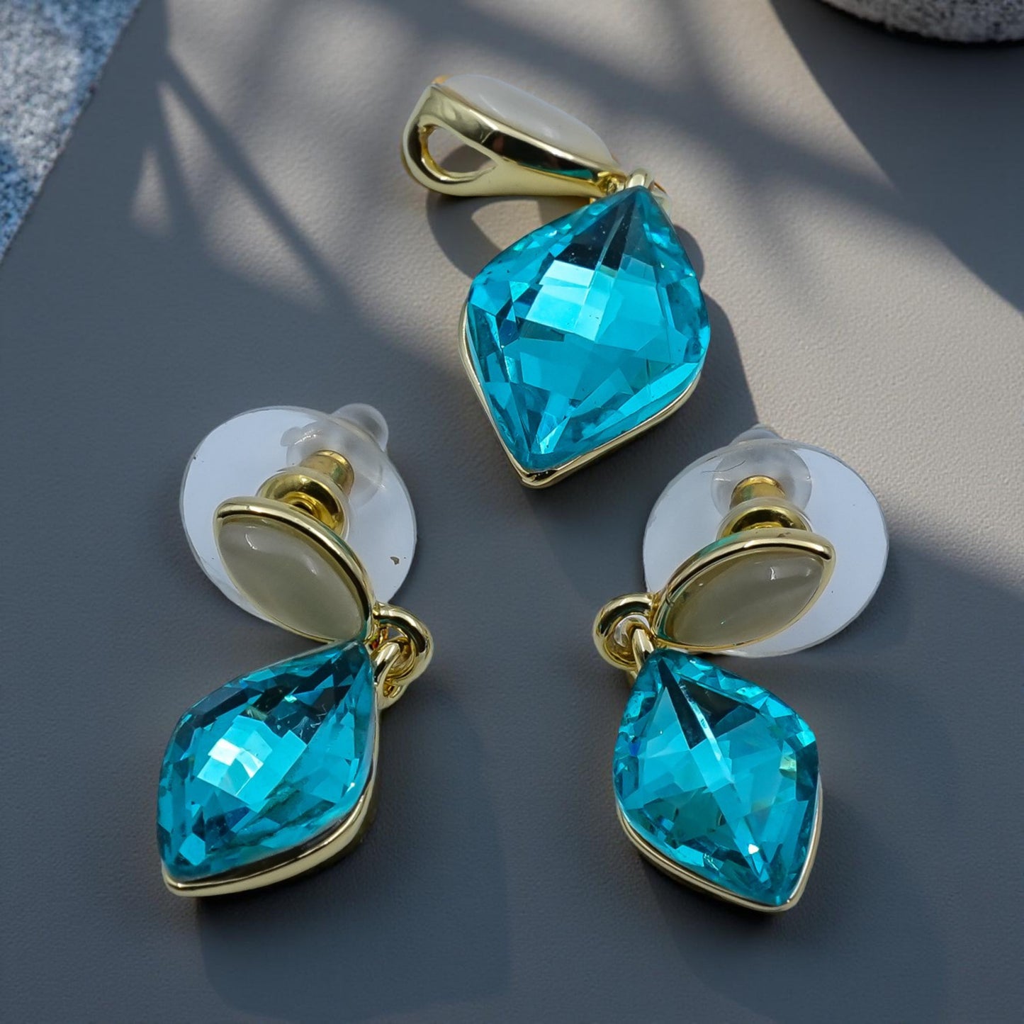 Aqua Blue Crystal Pendant & Earrings Set