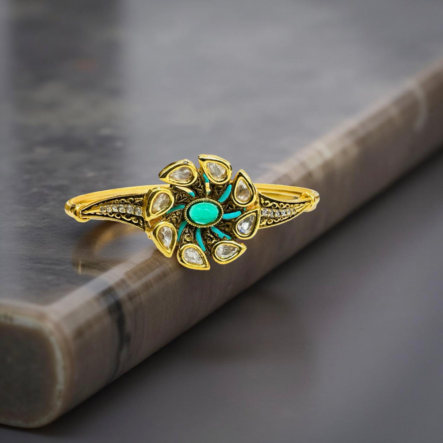 Antique Gold-Plated Kundan & Emerald-Style Statement Bracelet