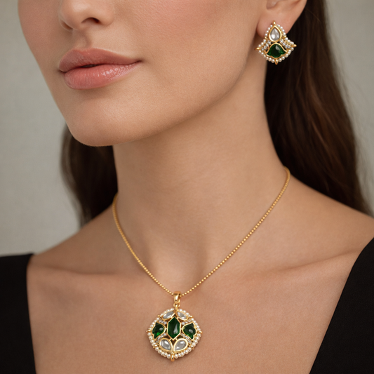 Heritage Green Kundan Pendant Set