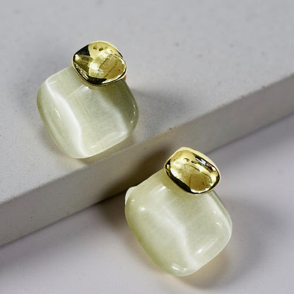 Gold-Plated Glossy Stone chain Pendant & Earrings Set