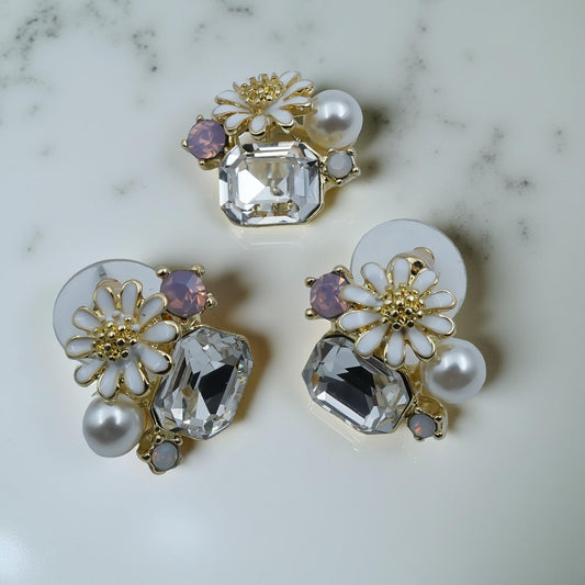 Floral Crystal Cluster Stud Earrings – White Enamel Daisy