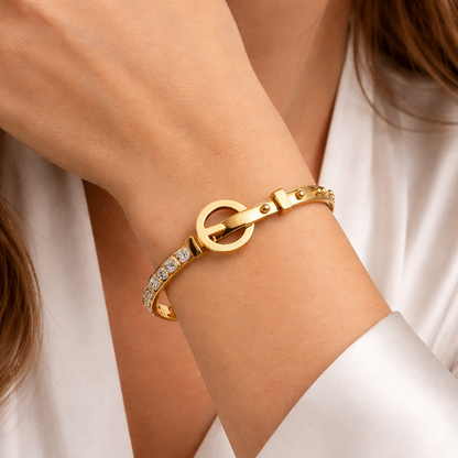Elegant Gold-Tone Anti-Tarnish Bracelet with Crystal Accents & Modern Lock Design