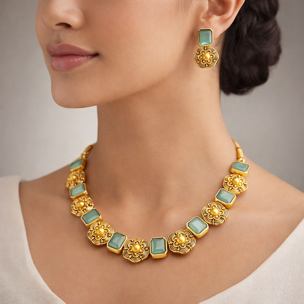 Mint Bloom Antique Gold Necklace Set