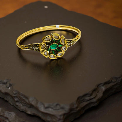 Antique Gold-Plated Kundan & Emerald-Style Statement Bracelet