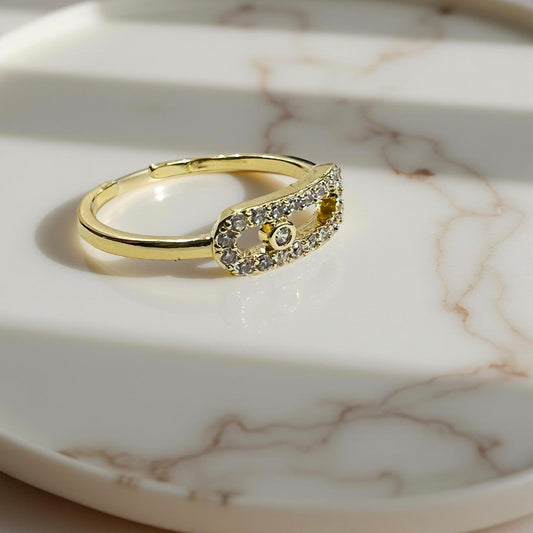 Elegant Gold-Plated Chain-Link Crystal Ring (Adjustable Size)