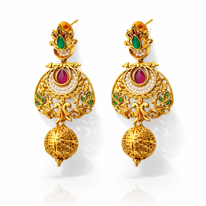 Traditional Hasli Gold-Plated Kundan Necklace Set with Earrings