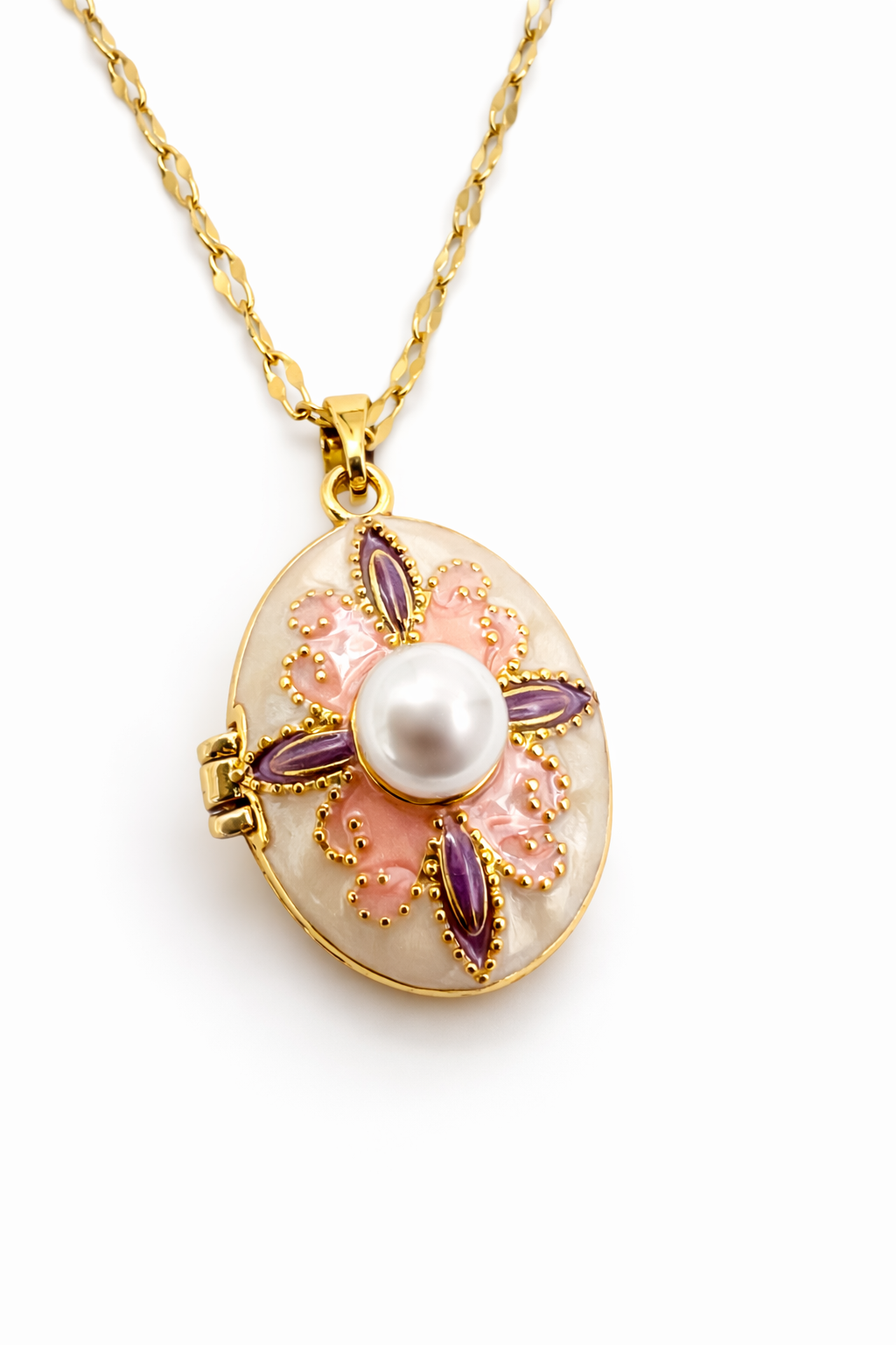 Pearl Center Designer Locket Pendant