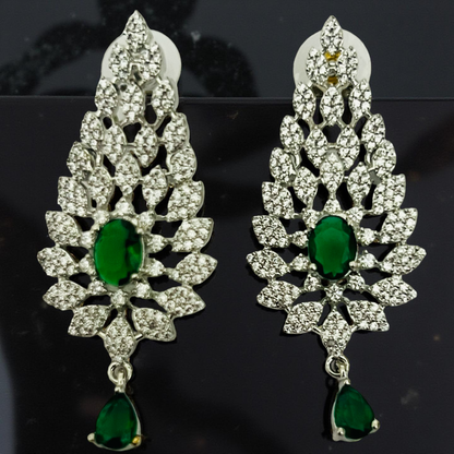Silver Radiance Emerald AD Necklace Set