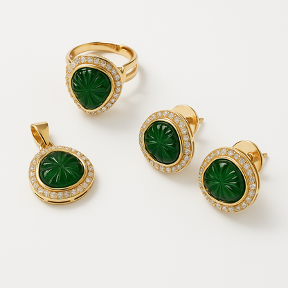 💚 Green Leaf-Carved Stone Jewellery Set (Pendant, Earrings & Ring)